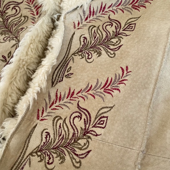 EXPRESS Embroidery & Faux Fur Lined Midi Suede Coat Penny Lane Style| Xsml & Sml - Picture 11 of 16